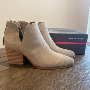 NEVER WORN-VINCE CAMUTO BOOTIES